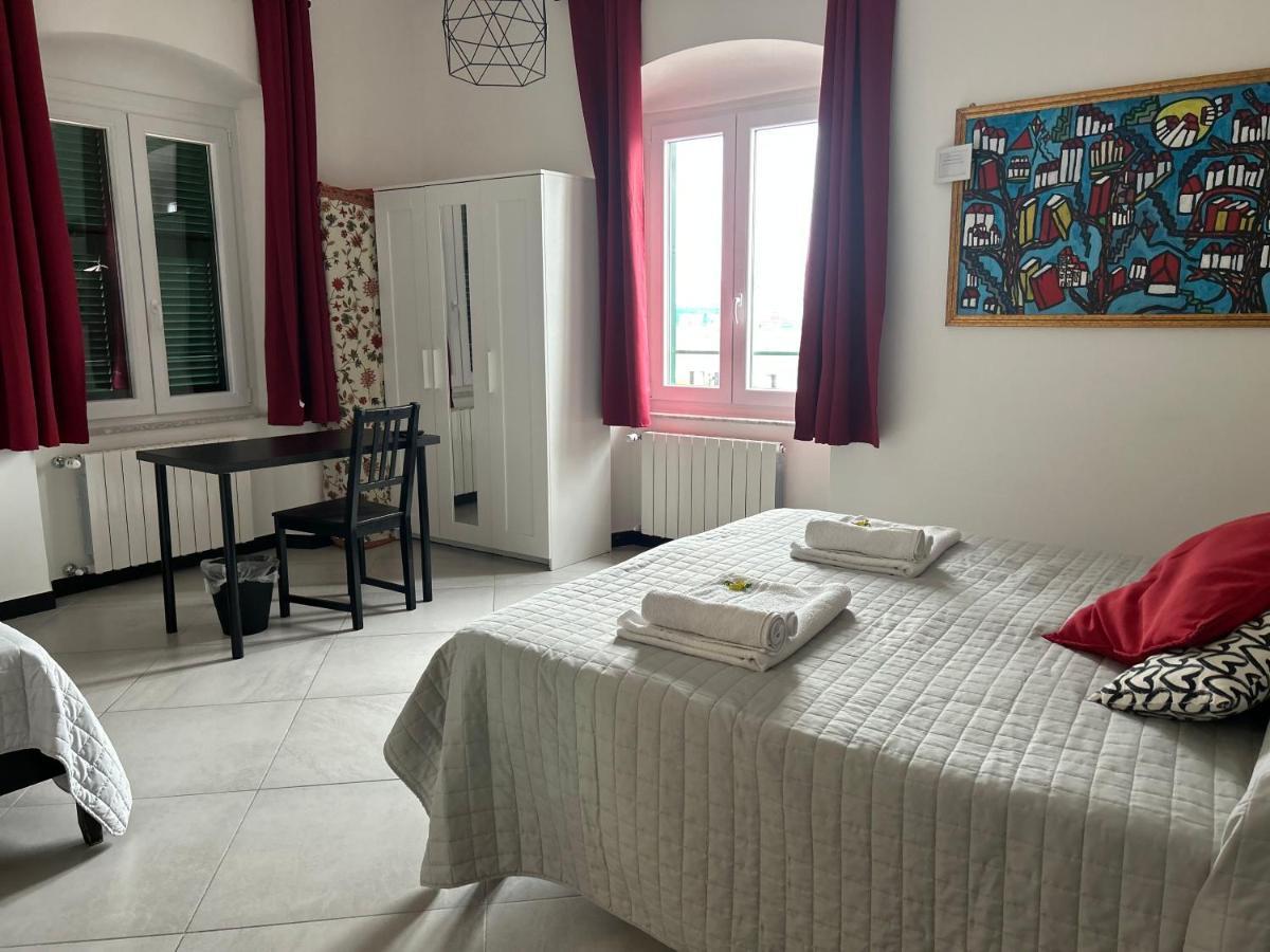 Casa Dei Nonni Bed and Breakfast Genua Exteriör bild